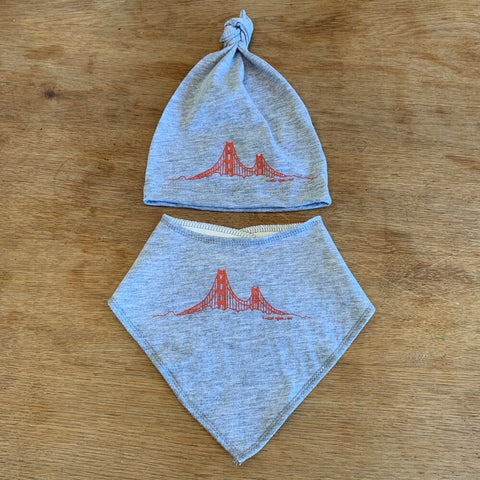 Knotted Hat and Bib