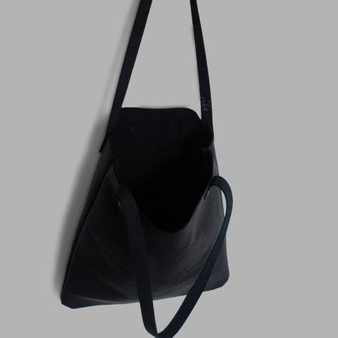 Sturdy Leather Travel Tote