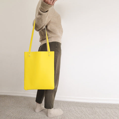Sturdy Leather Travel Tote